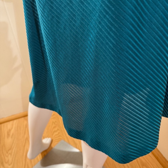80s Turquoise Textured Boat Neck Short Sleeved A-Line Dress - Picture 5 of 7